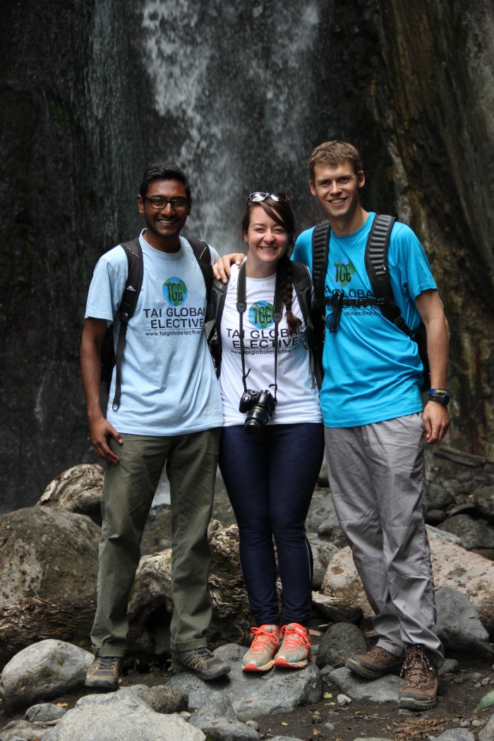 International medical interns volunteering in Kenya’s rural setting.